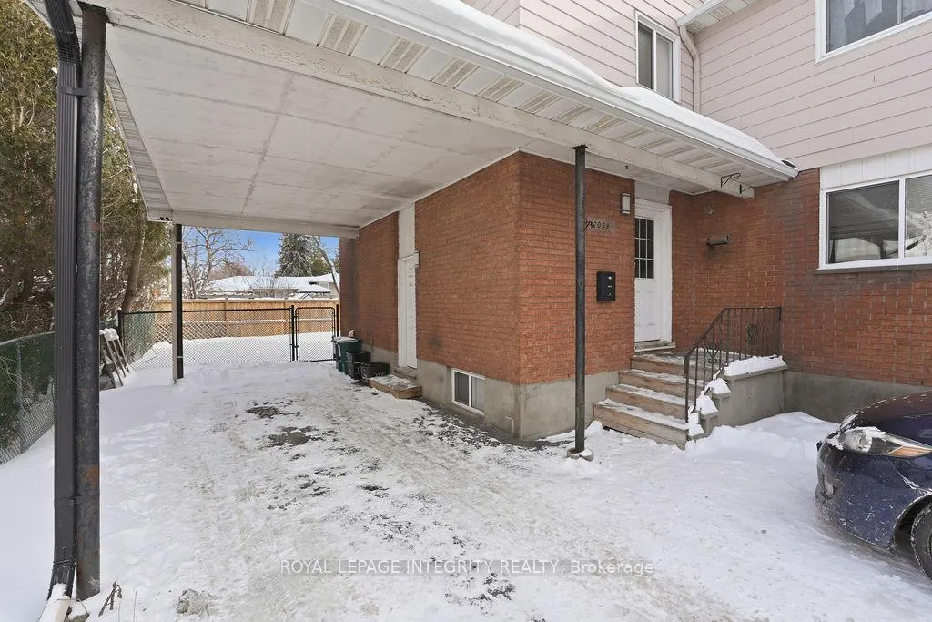 Photo 2 of 2039 St. Laurent Boulevard, Ottawa, Hawthorne Meadows — HOMEH