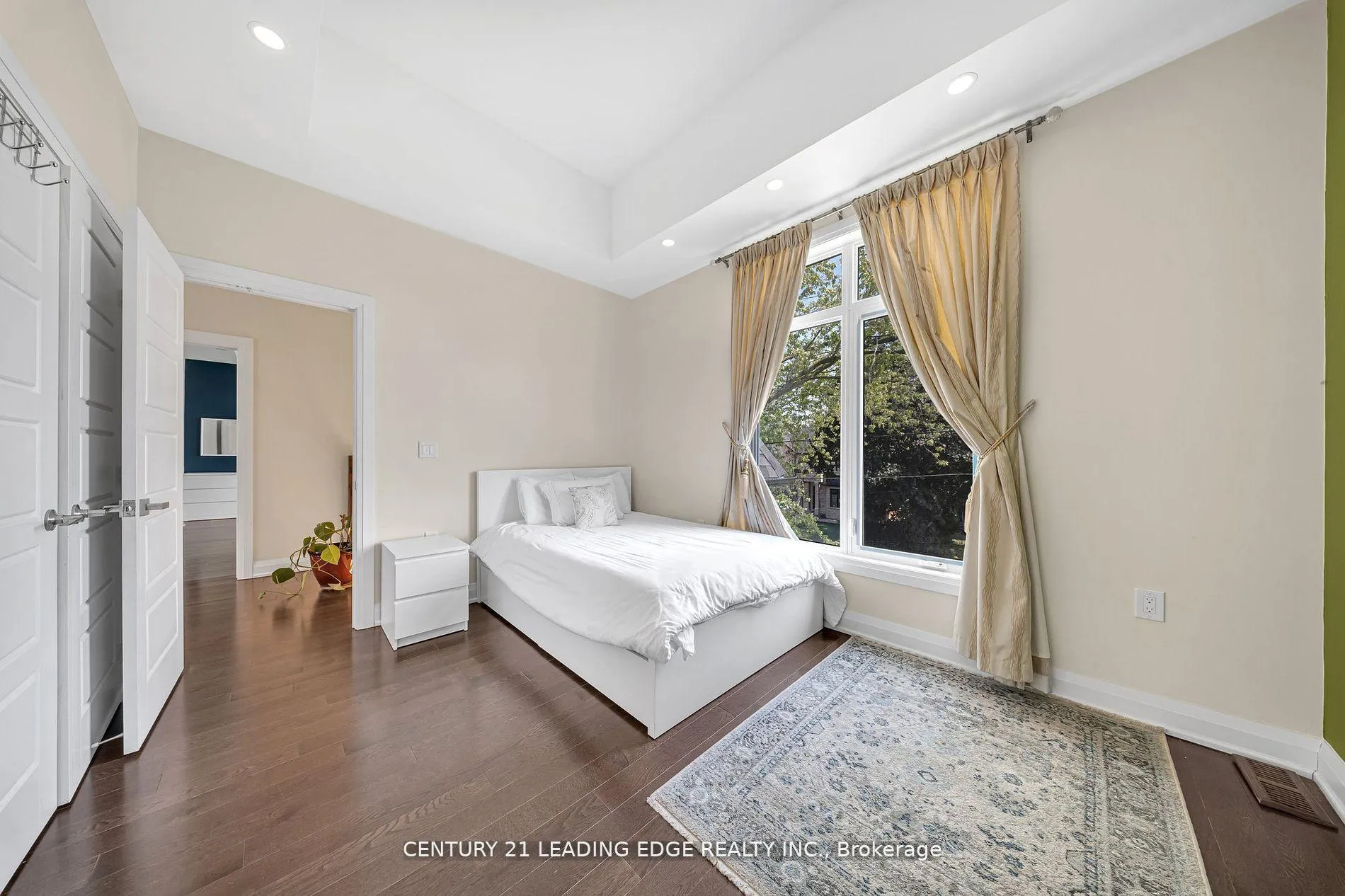 Photo 26 of 736 Hillview Crescent, Pickering, West Shore — HOMEH