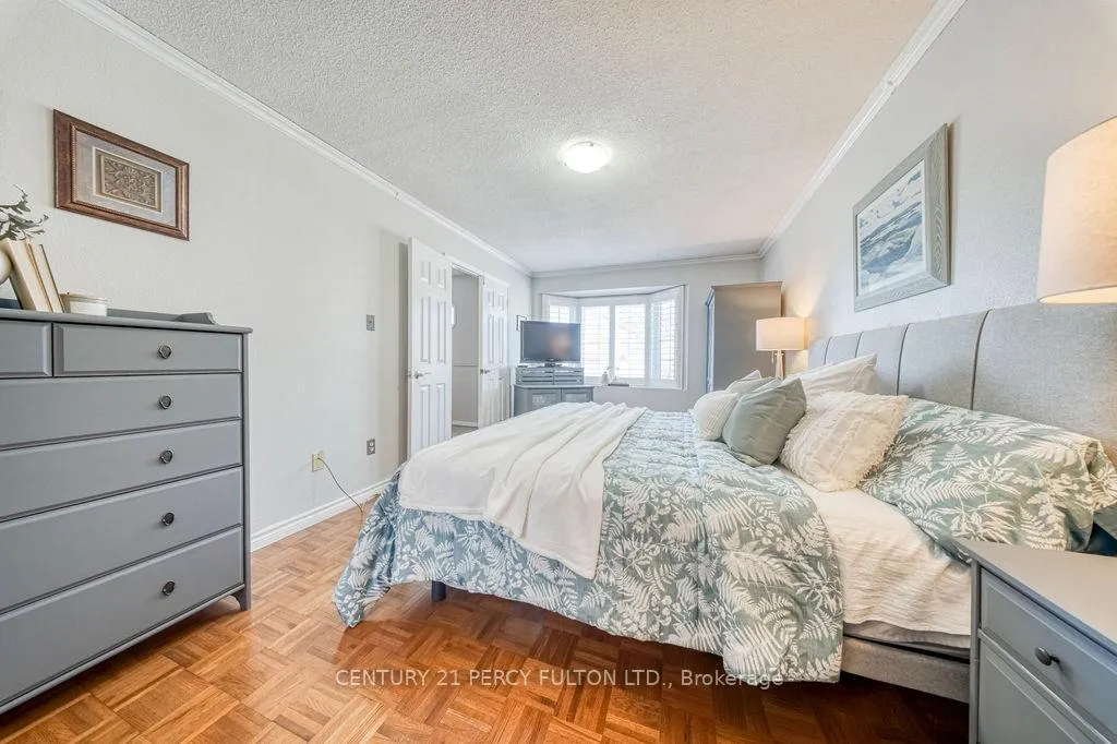 Photo 28 of 1037 Maury Crescent, Pickering, Liverpool — HOMEH