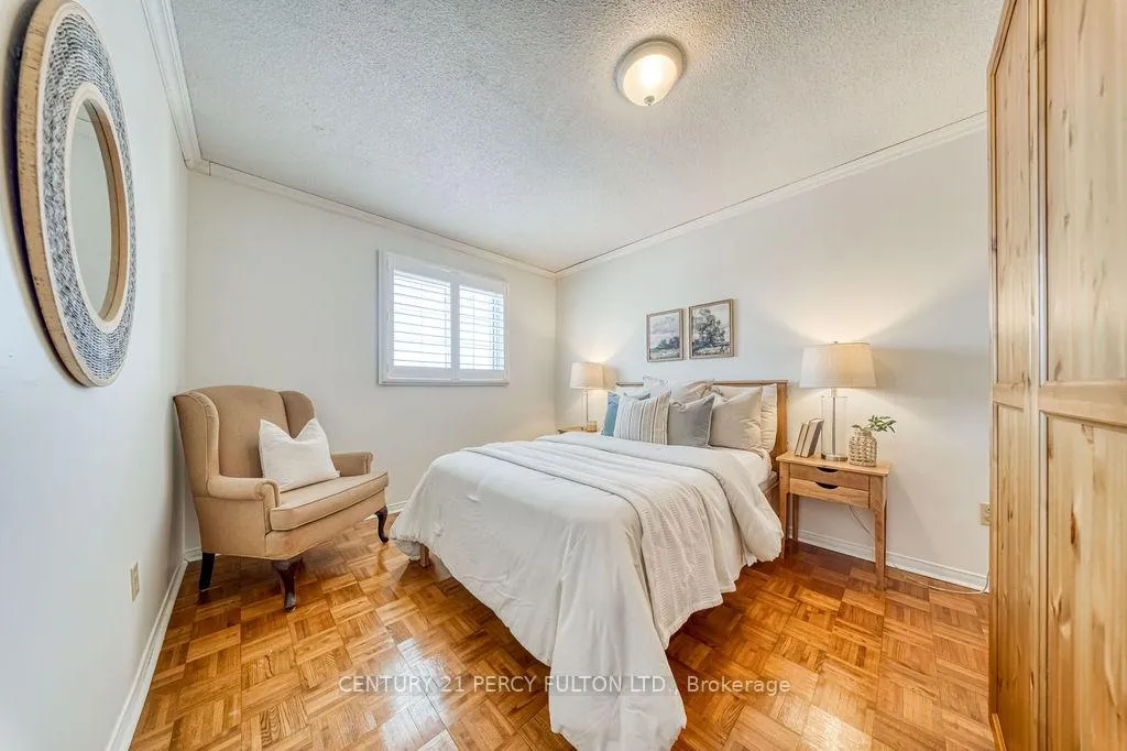 Photo 31 of 1037 Maury Crescent, Pickering, Liverpool — HOMEH