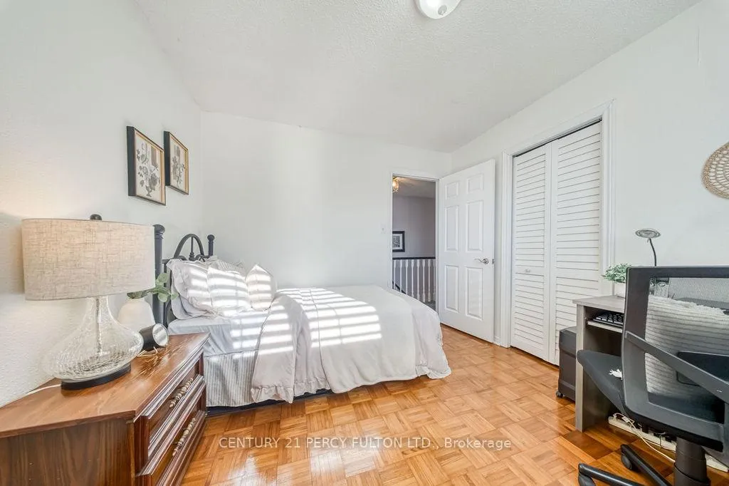 Photo 35 of 1037 Maury Crescent, Pickering, Liverpool — HOMEH