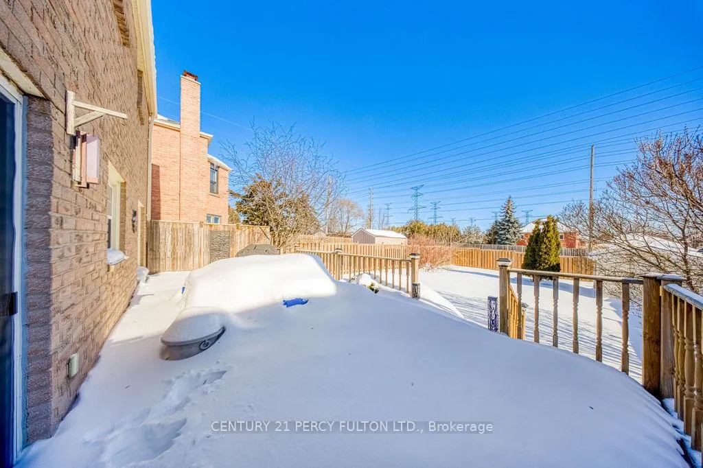 Photo 40 of 1037 Maury Crescent, Pickering, Liverpool — HOMEH
