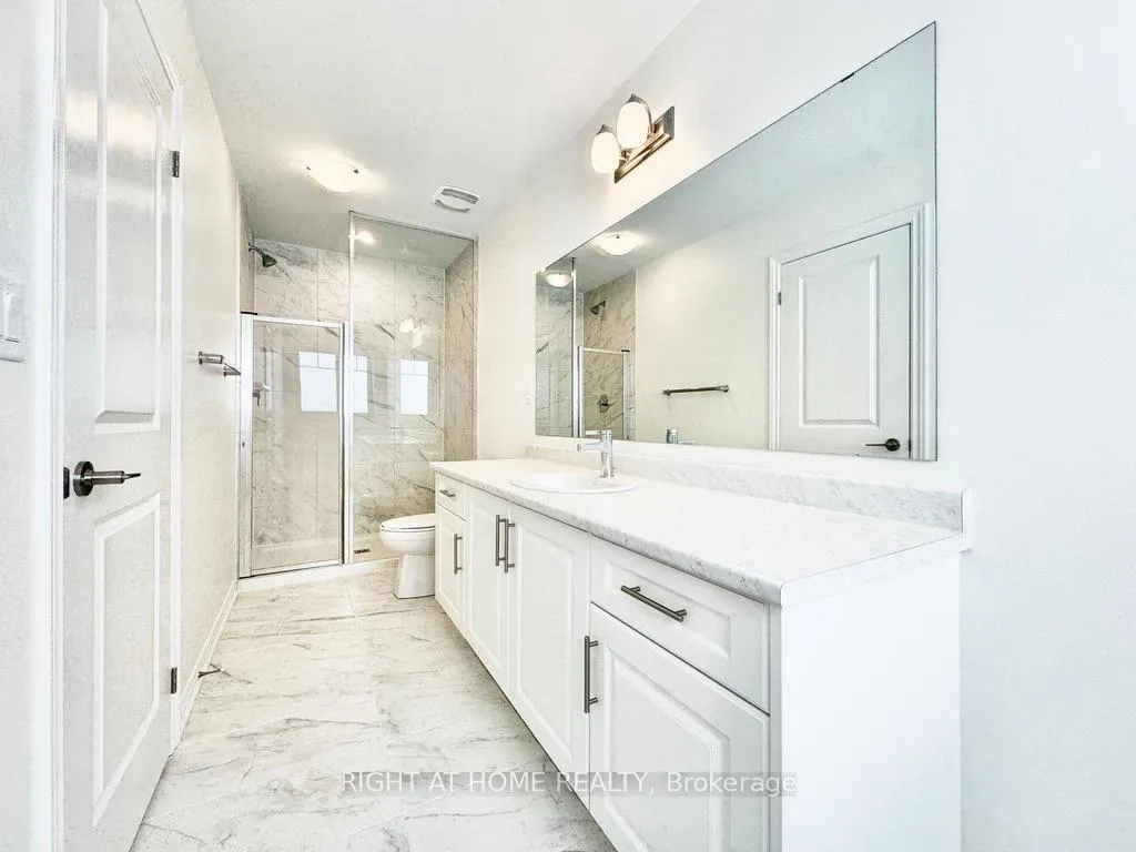 Photo 15 of 140 Greer Street, Barrie, Rural Barrie Southeast — HOMEH