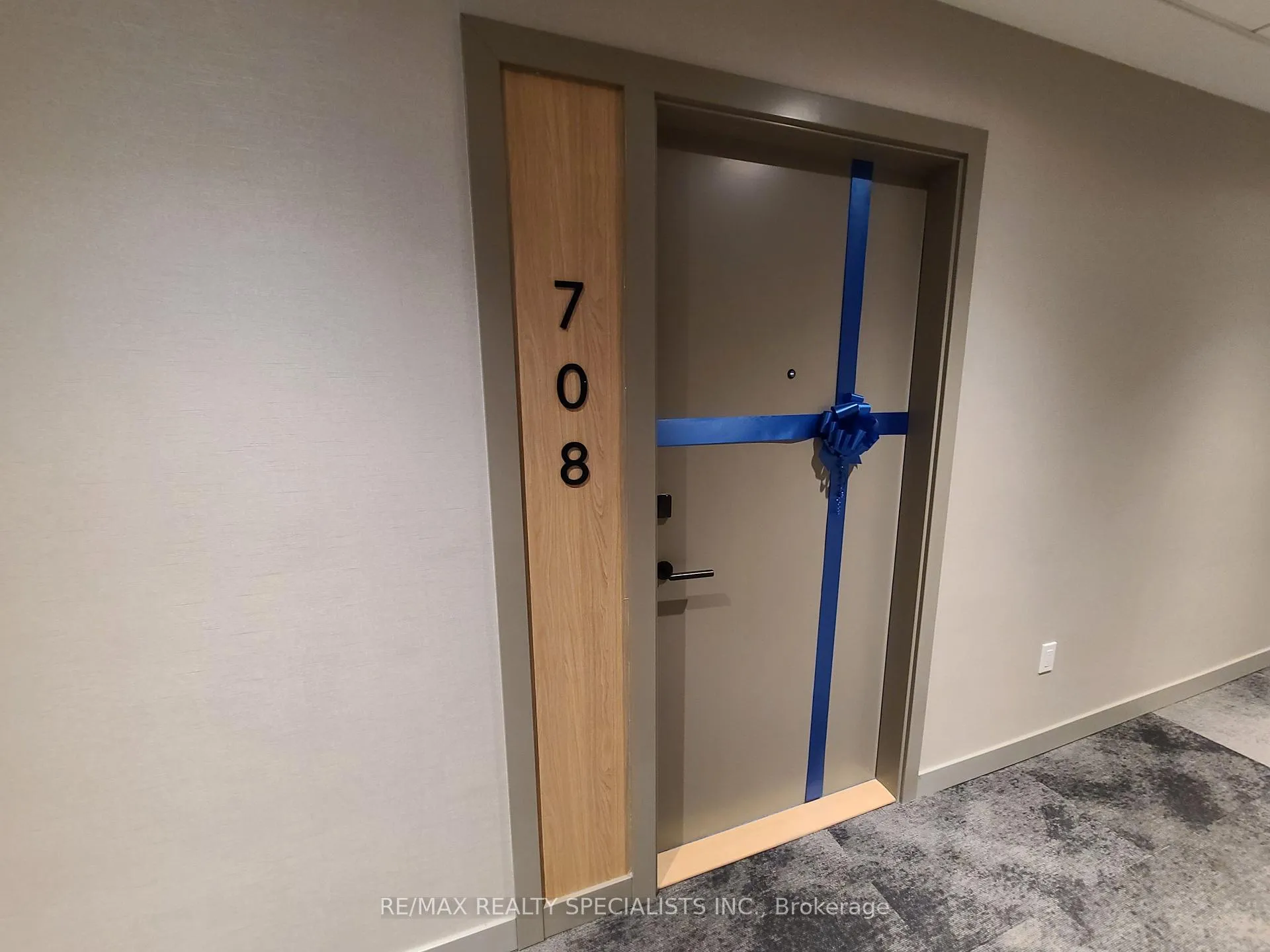 Photo 13 of Unit 708, 720 Whitlock Avenue, Milton, Cobban — HOMEH