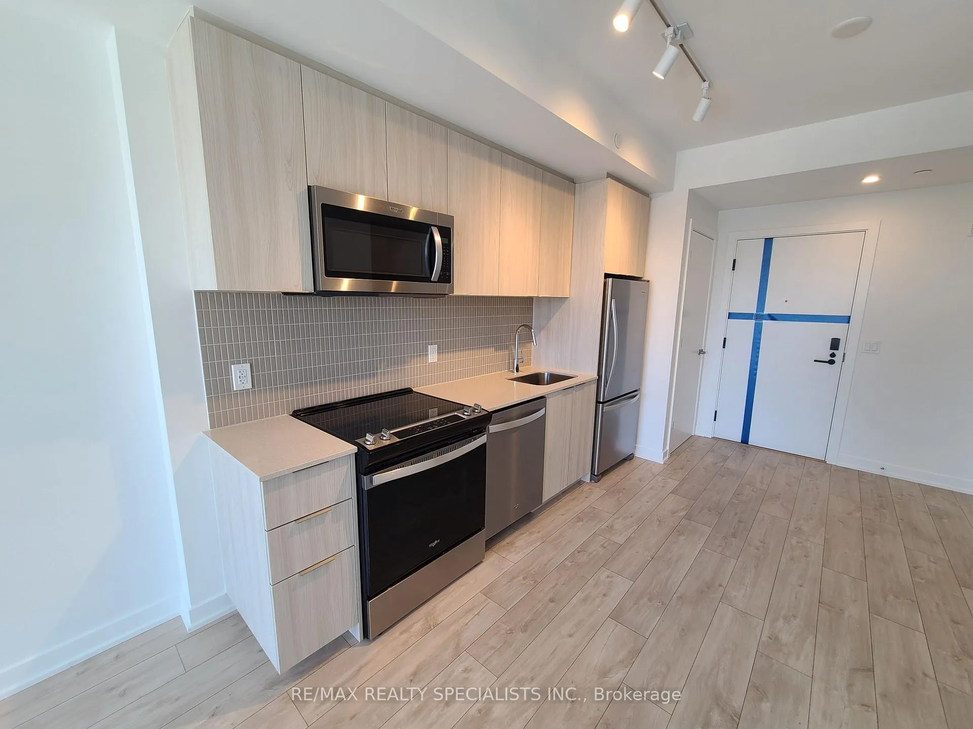 Photo 18 of Unit 708, 720 Whitlock Avenue, Milton, Cobban — HOMEH