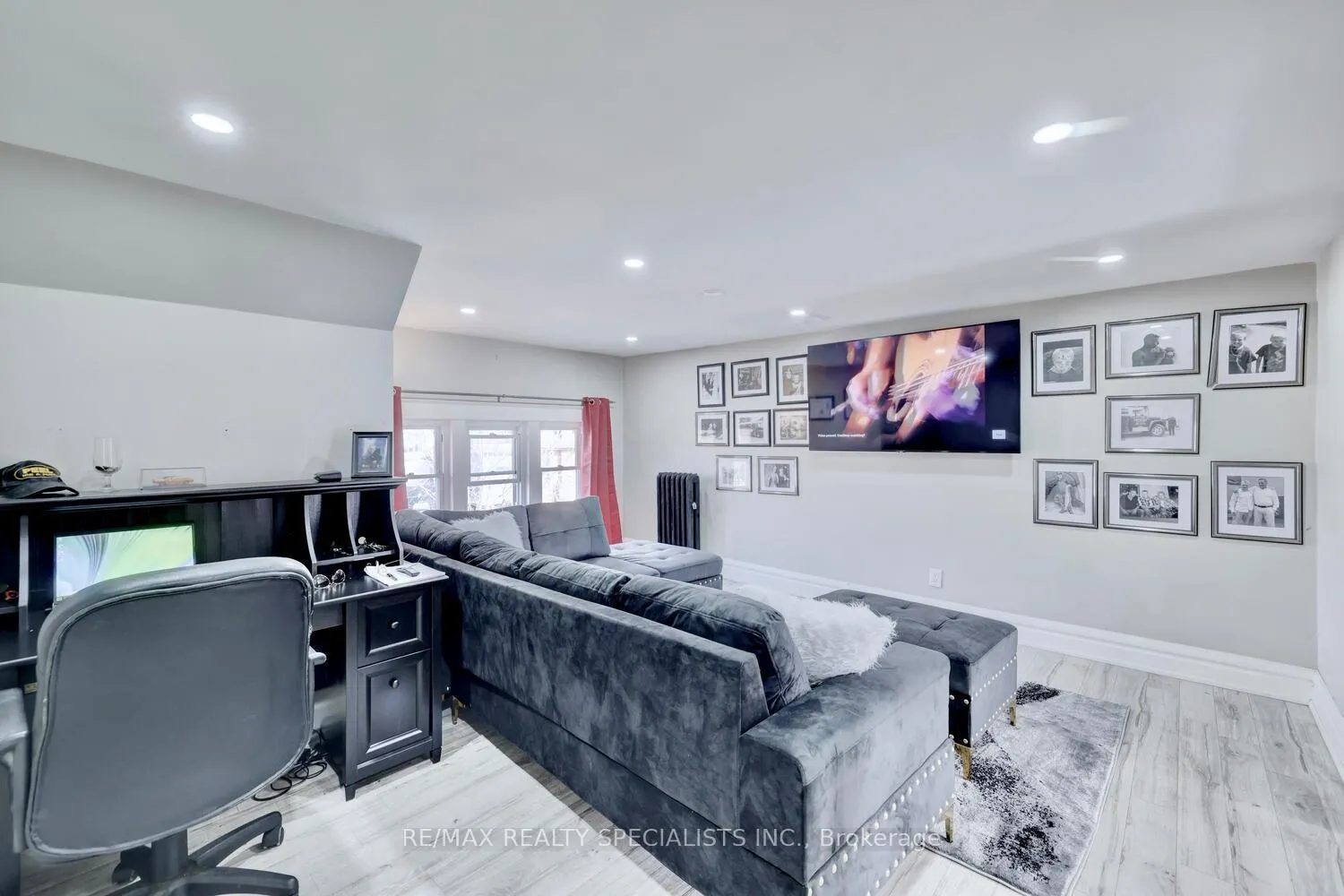 Photo 6 of Unit 3rd Flr, 118 Fairholt Road S, Hamilton, Stipley — HOMEH