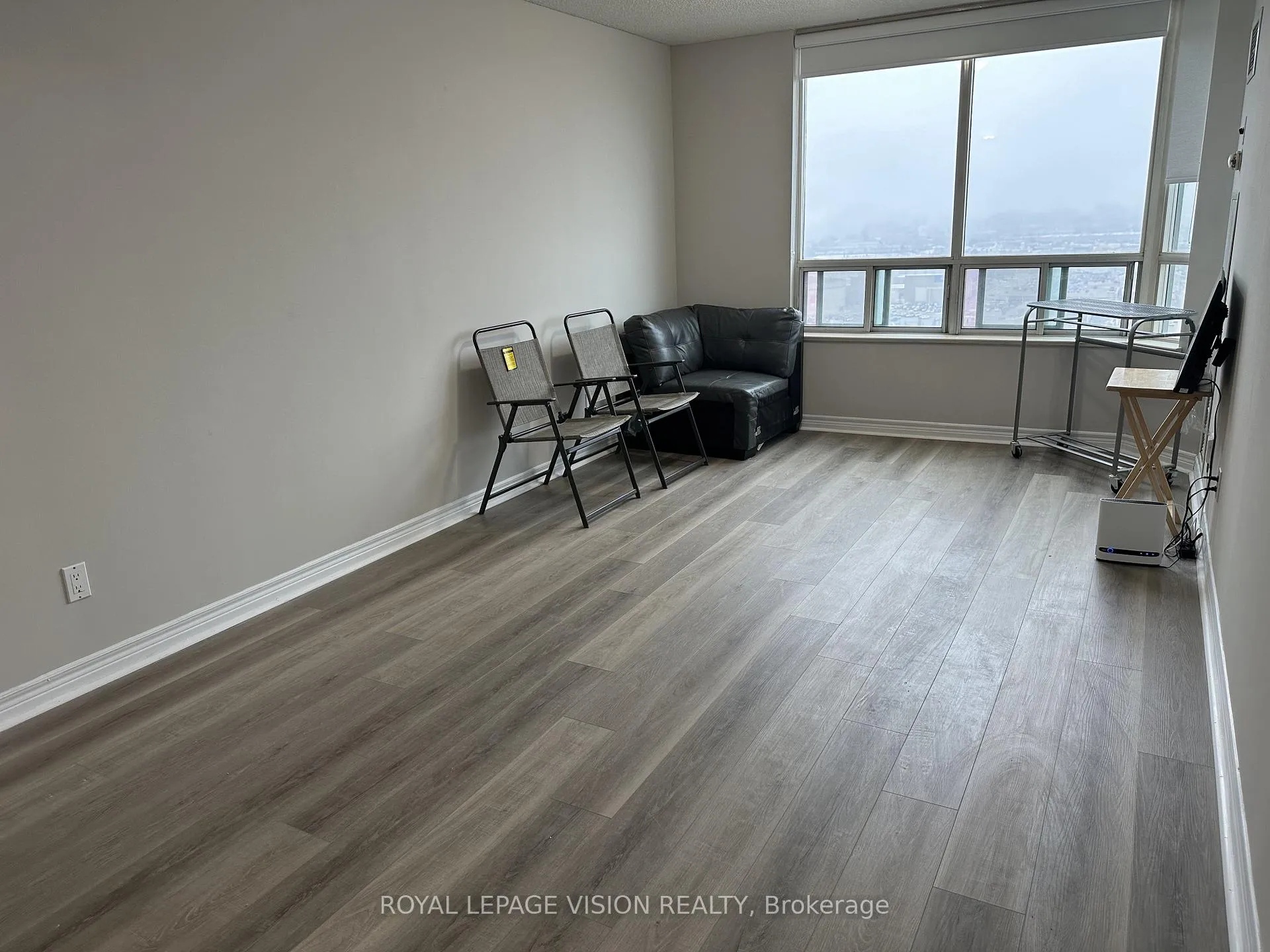 Photo 6 of Unit 2738, 68 Corporate Drive, Scarborough, Woburn — HOMEH