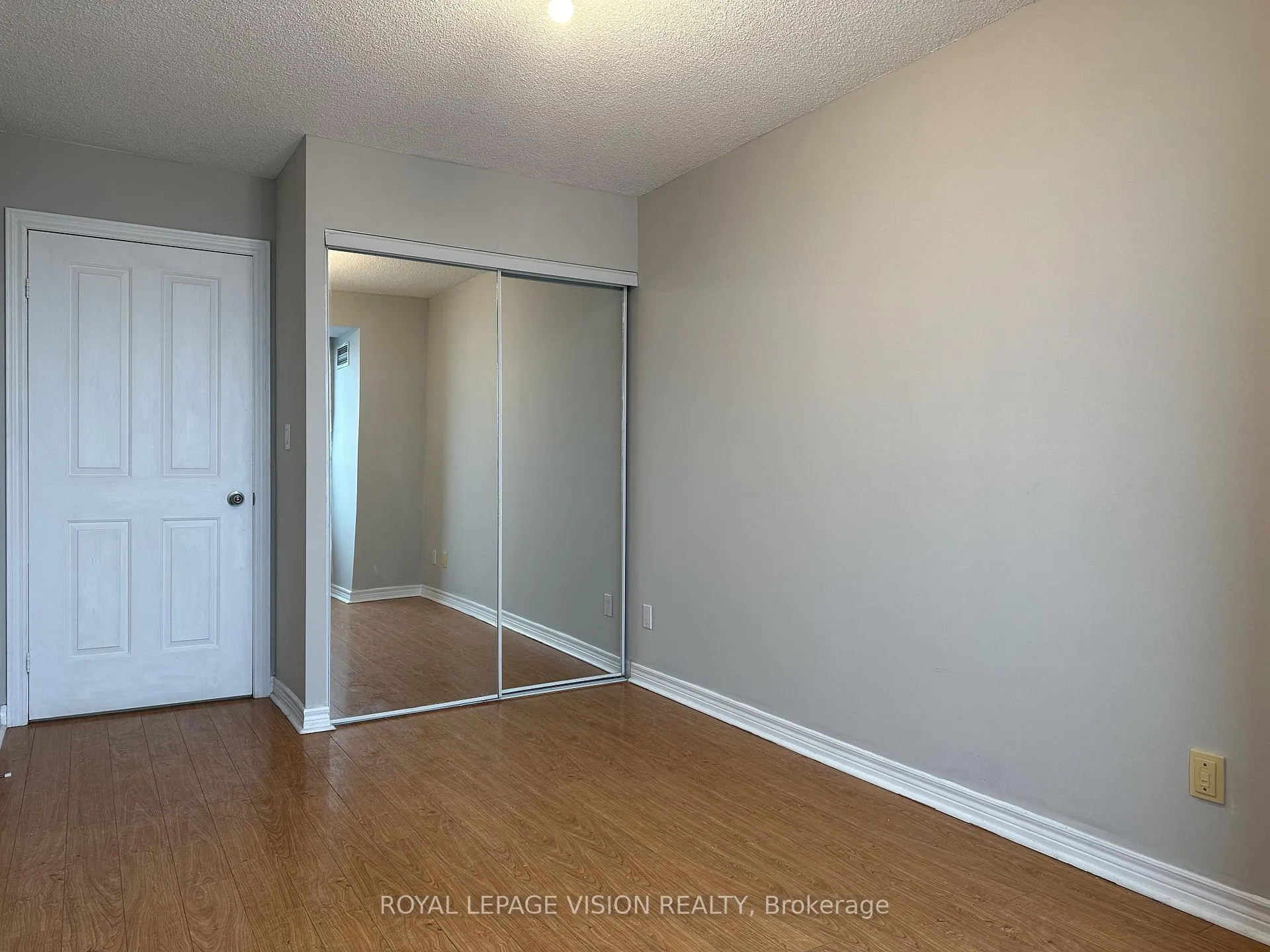 Photo 12 of Unit 2738, 68 Corporate Drive, Scarborough, Woburn — HOMEH