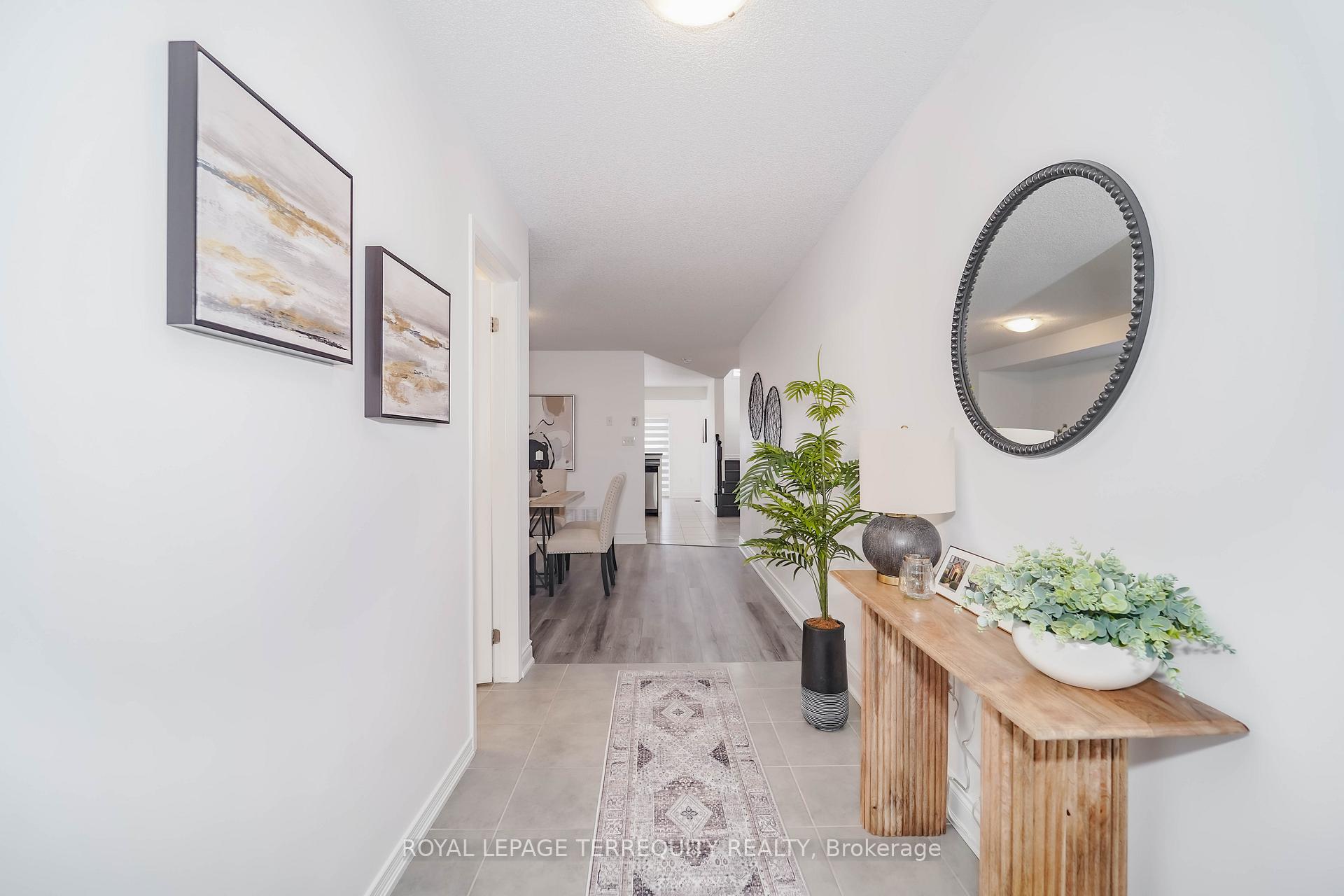 Photo 12 of 2251 Whitewood Crescent, Innisfil, Alcona — HOMEH