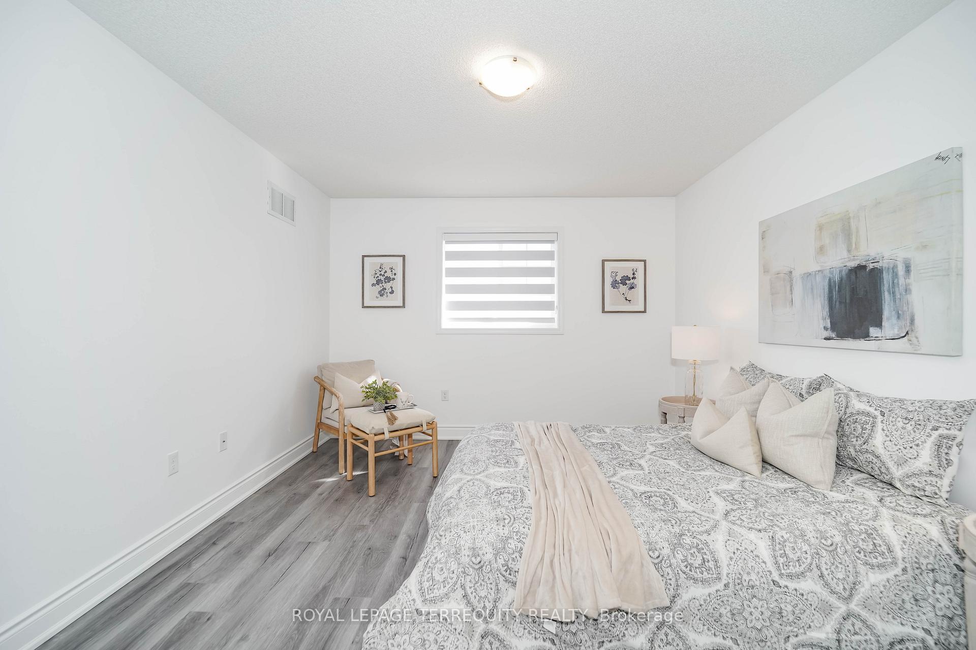 Photo 27 of 2251 Whitewood Crescent, Innisfil, Alcona — HOMEH