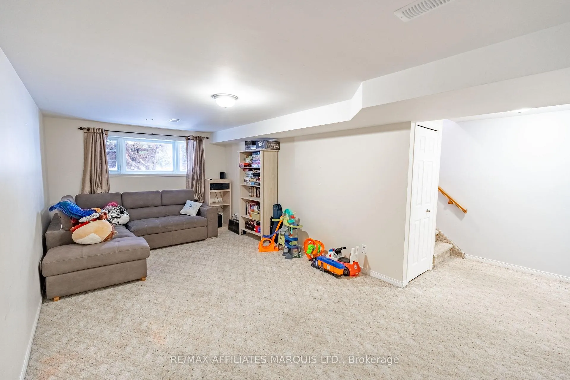 Photo 18 of 1777 Cumberland Street, Cornwall — HOMEH