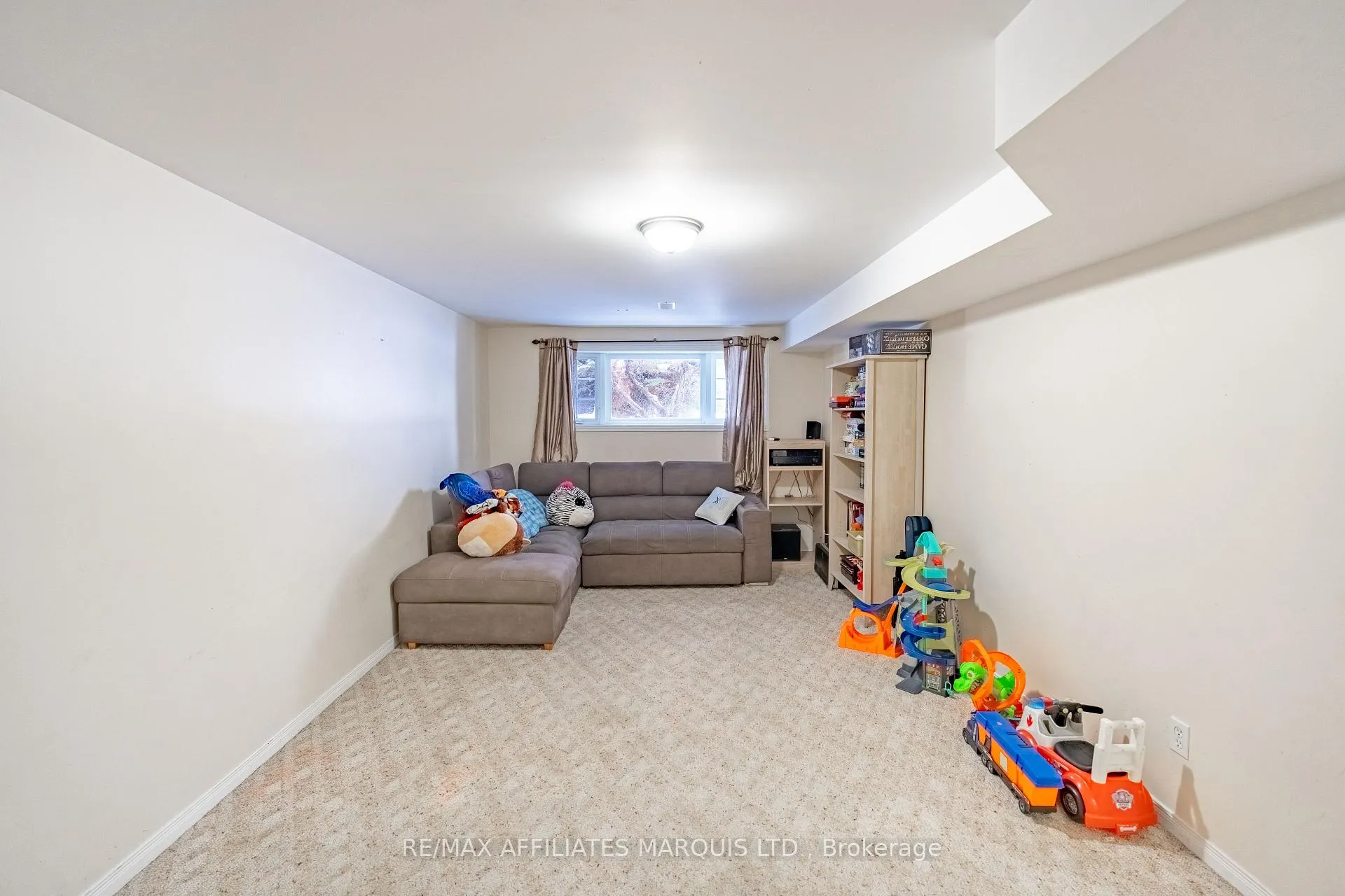 Photo 20 of 1777 Cumberland Street, Cornwall — HOMEH