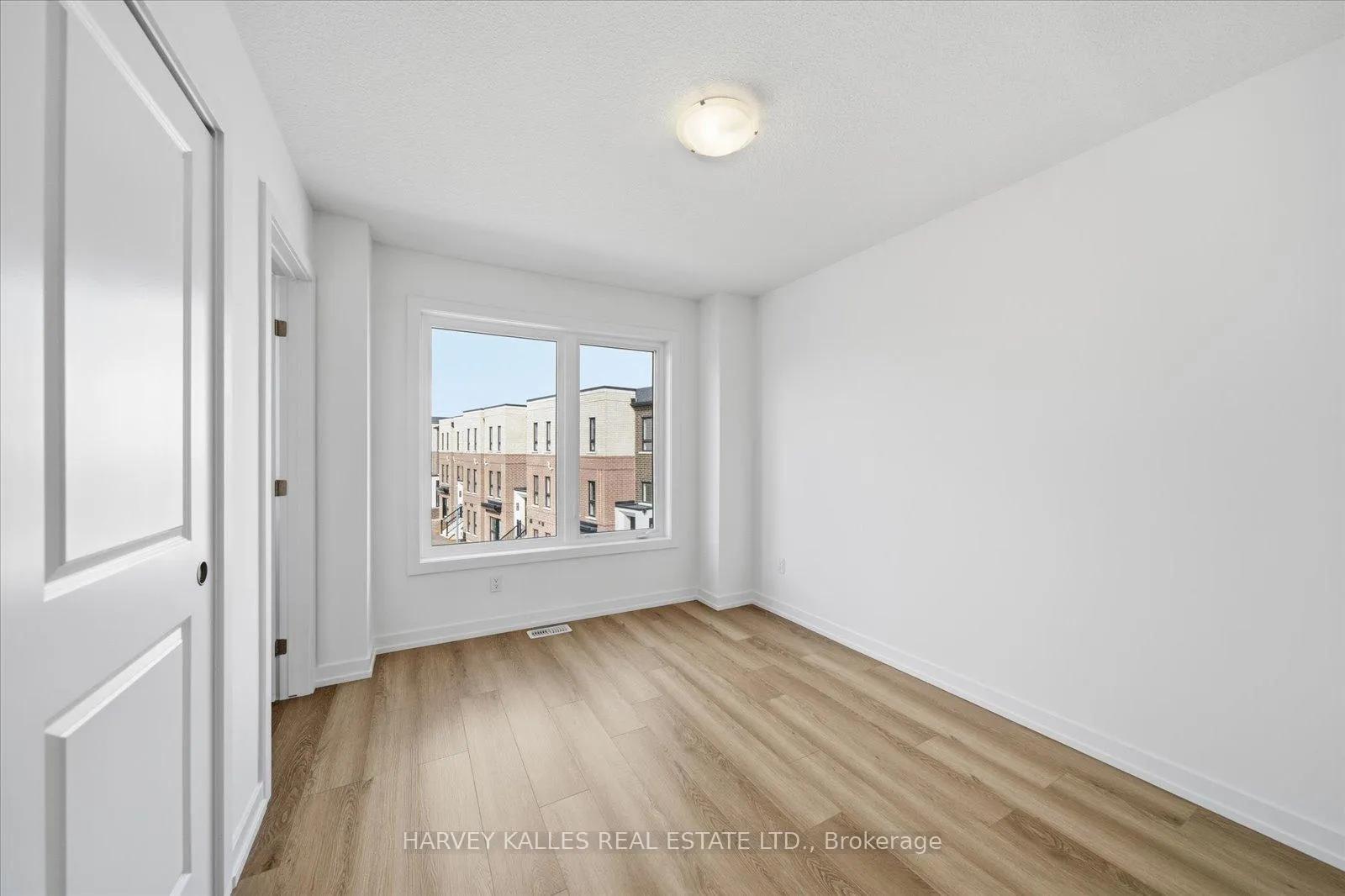 Photo 8 of Unit 47, 61 Great Falls Boulevard, Hamilton, Waterdown — HOMEH