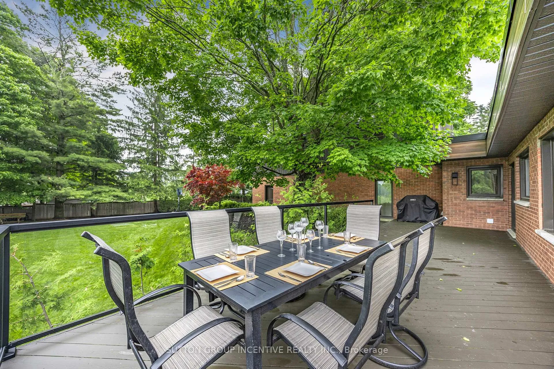 Photo 8 of 214 Hickory Lane, Barrie, Bayshore — HOMEH