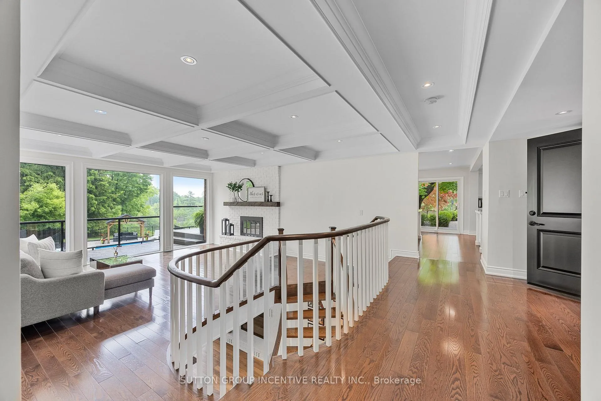 Photo 24 of 214 Hickory Lane, Barrie, Bayshore — HOMEH