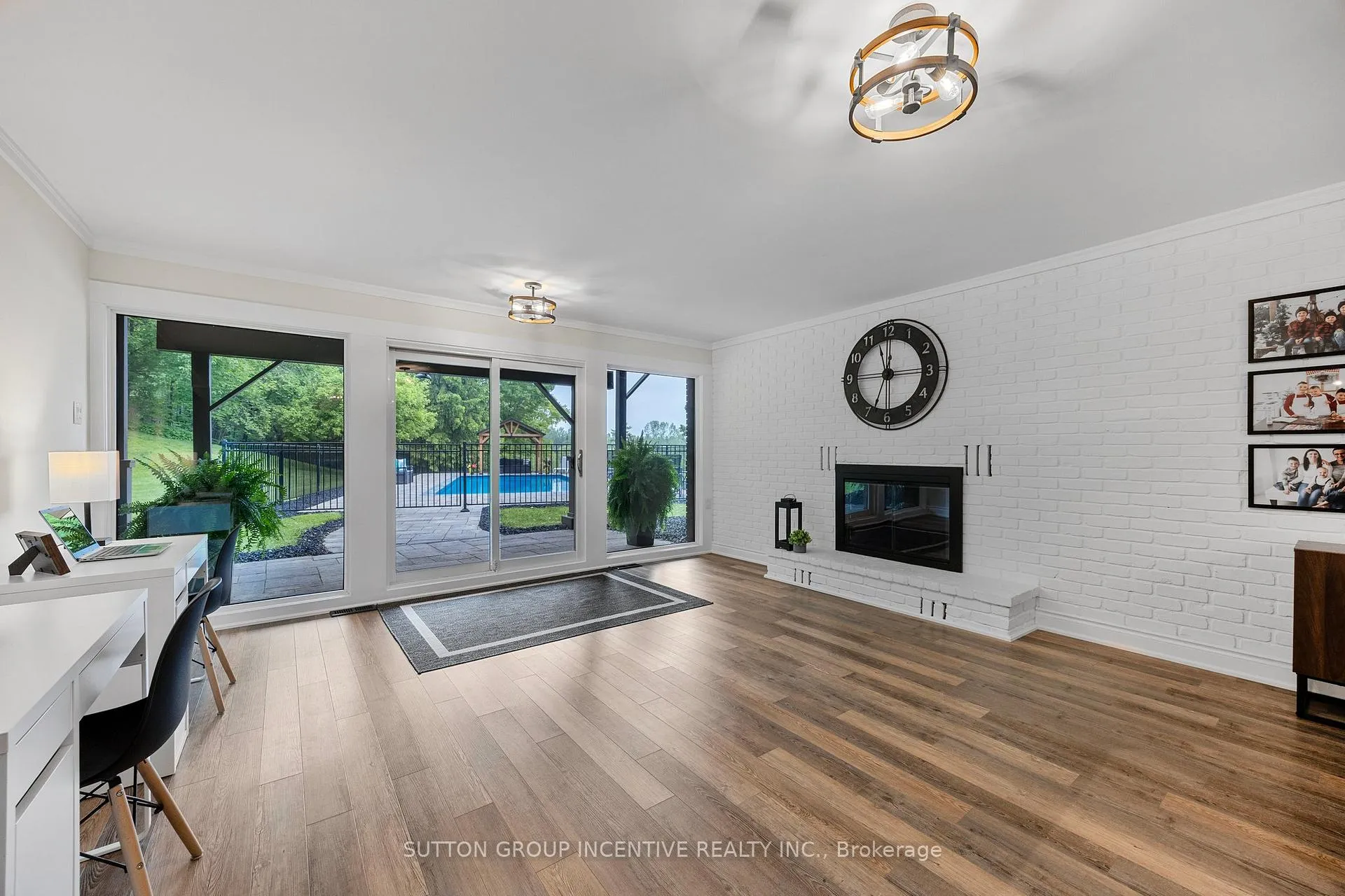Photo 36 of 214 Hickory Lane, Barrie, Bayshore — HOMEH
