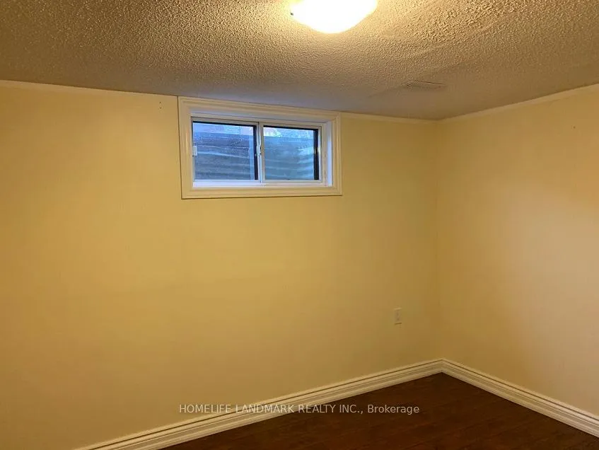 Photo 5 of Unit Gr & Bsmt, 337 Glen Shields Avenue, Vaughan, Glen Shields — HOMEH