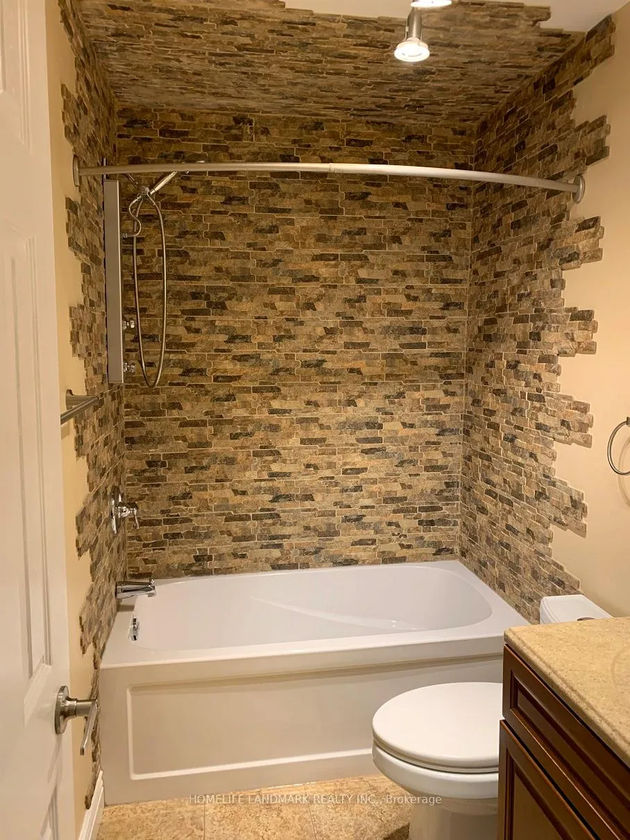 Photo 11 of Unit Gr & Bsmt, 337 Glen Shields Avenue, Vaughan, Glen Shields — HOMEH