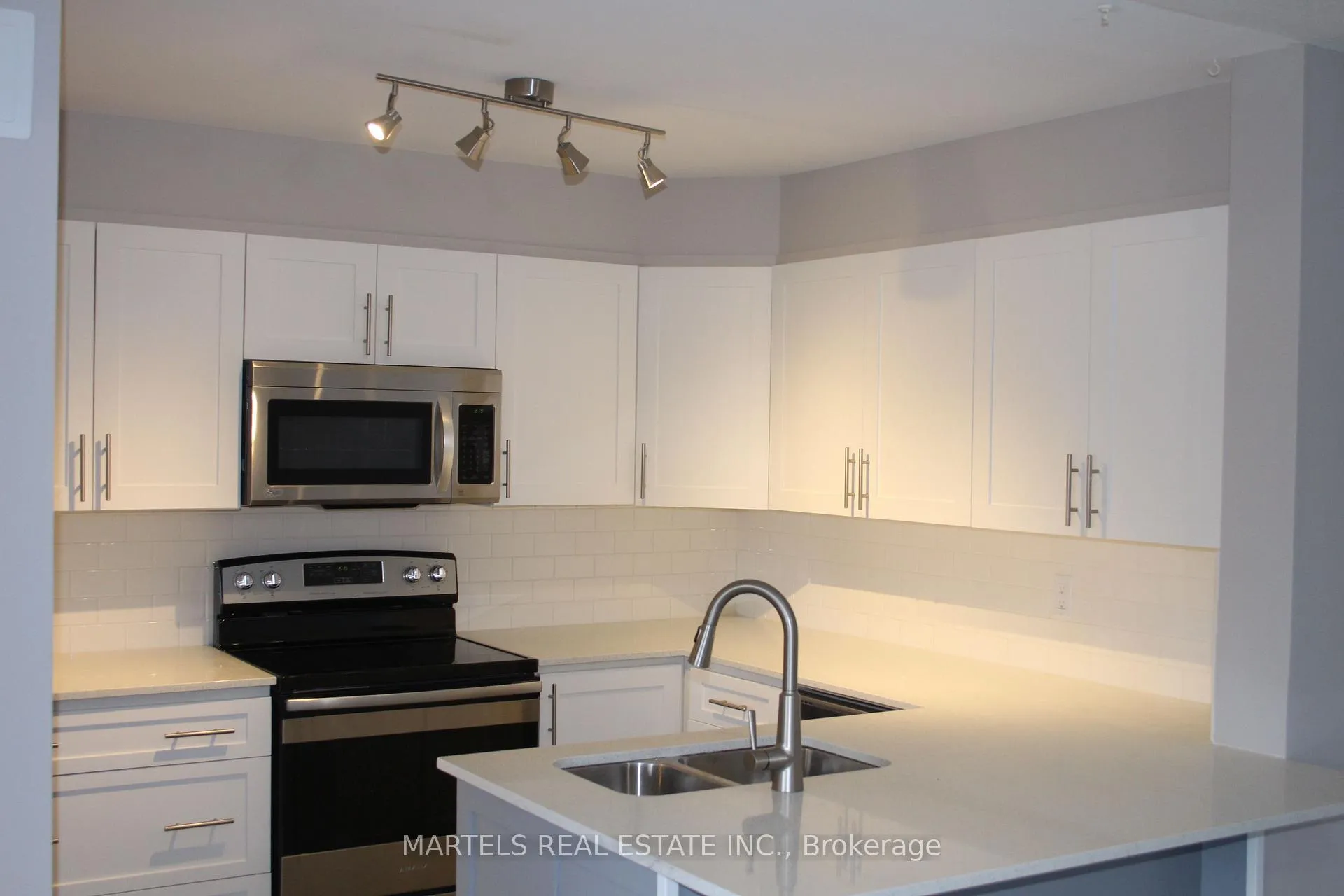 Photo 12 of Unit 203, 1768 Marsala Crescent, Ottawa, Fallingbrook/Pineridge — HOMEH