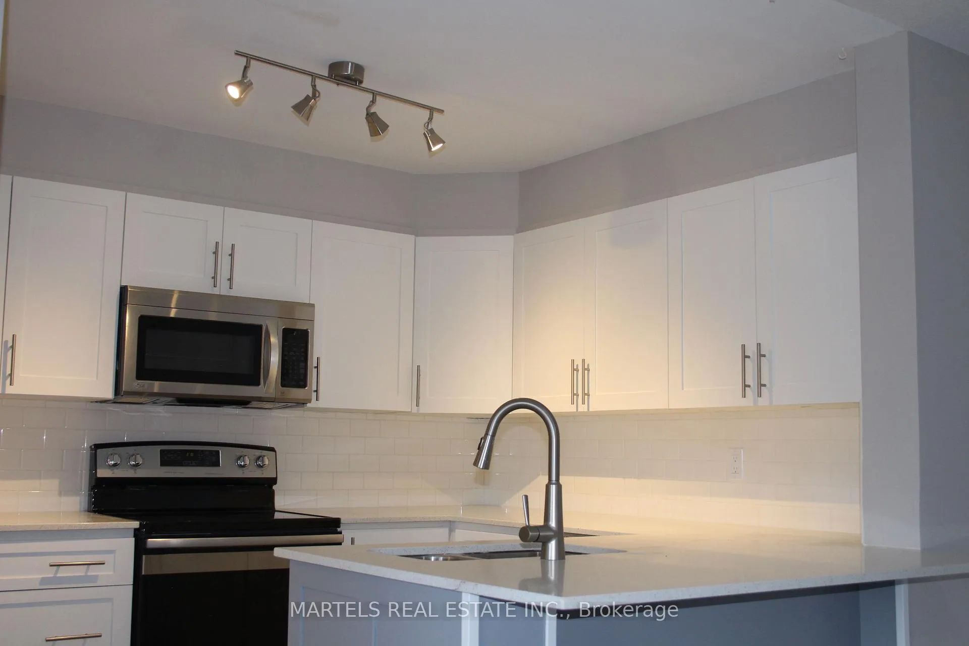 Photo 13 of Unit 203, 1768 Marsala Crescent, Ottawa, Fallingbrook/Pineridge — HOMEH