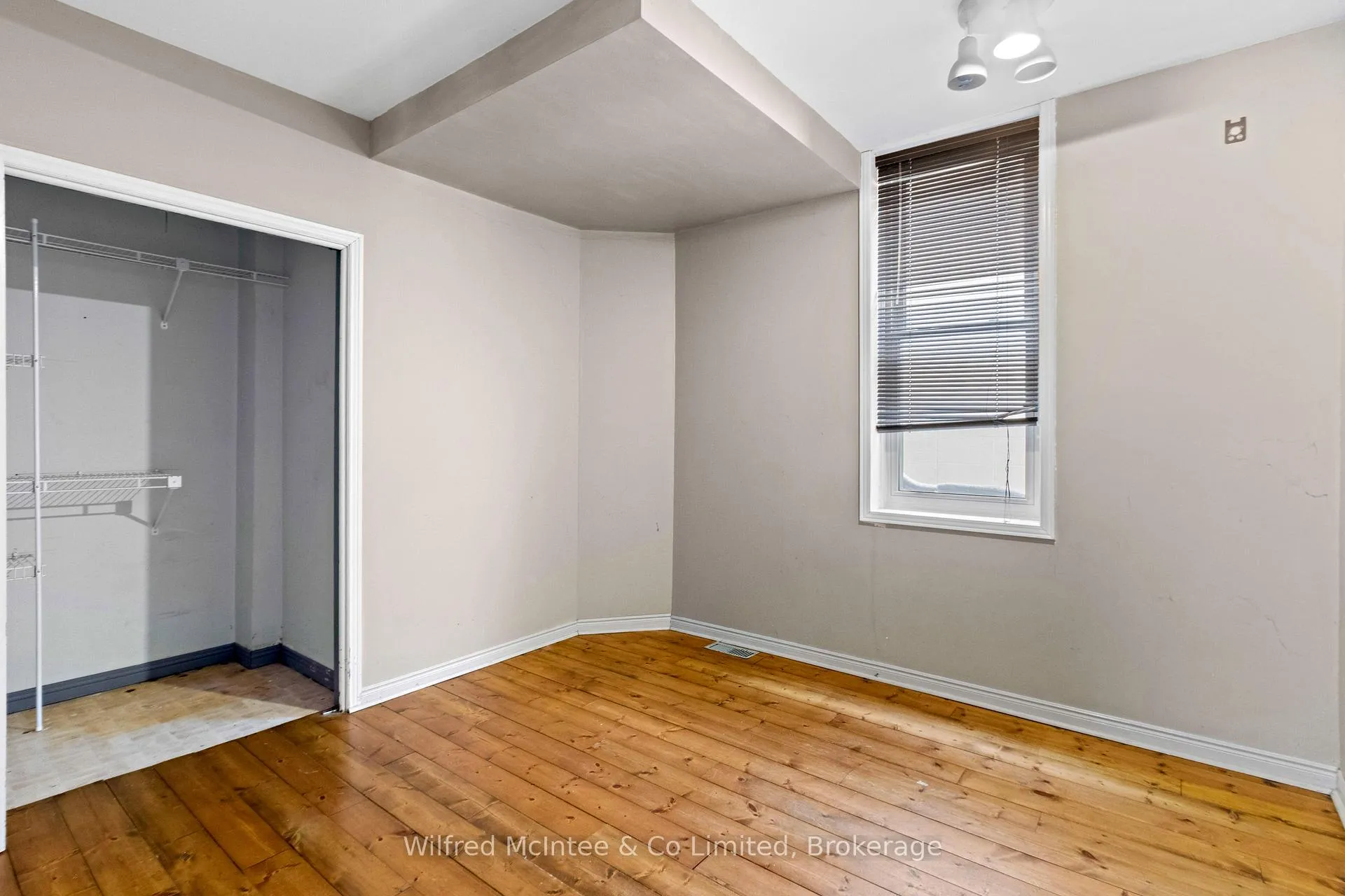 Photo 15 of 401 Josephine Street, North Huron, Wingham — HOMEH