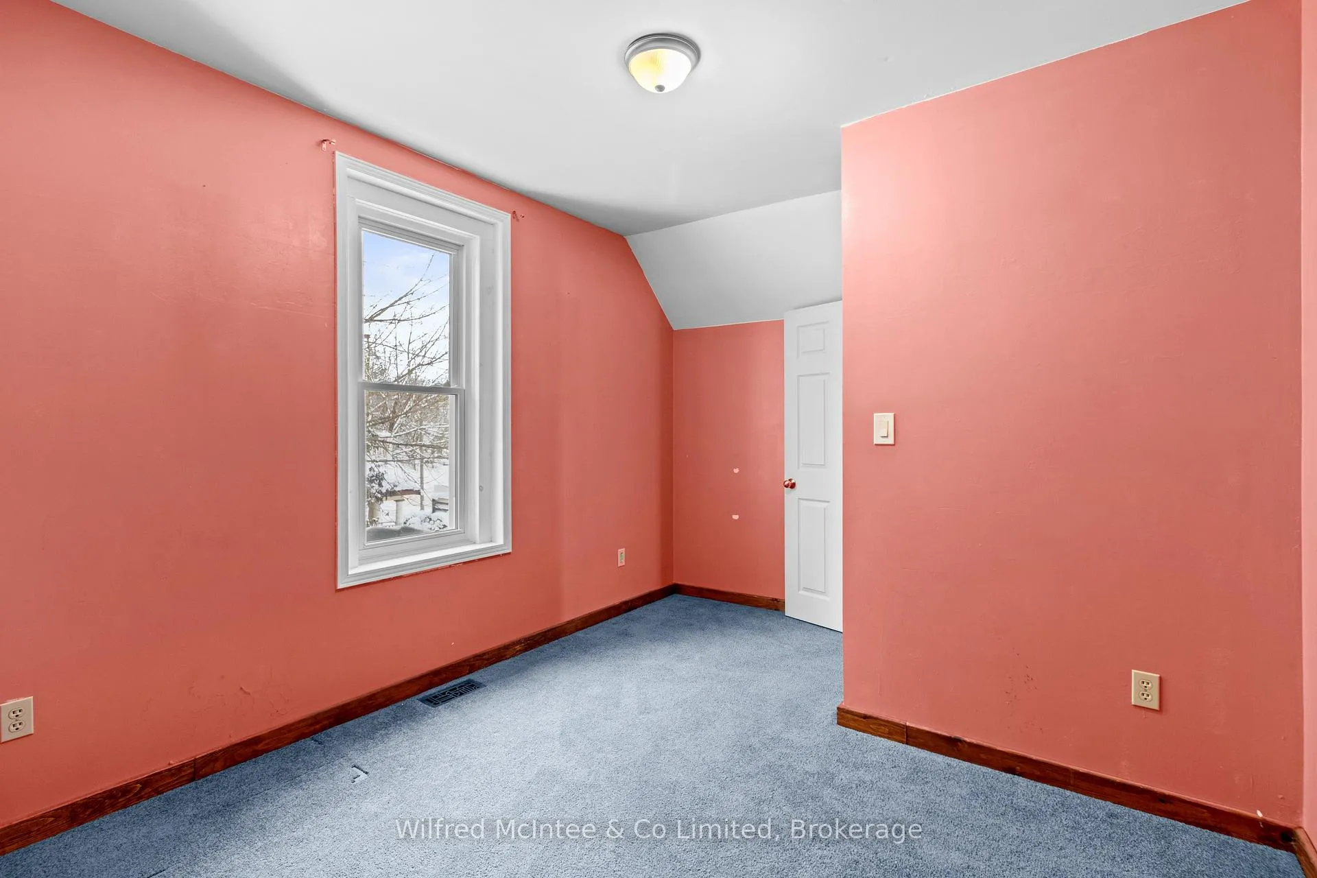 Photo 22 of 401 Josephine Street, North Huron, Wingham — HOMEH
