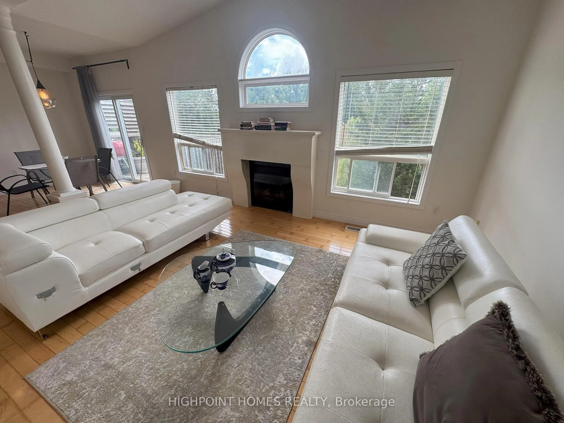 Photo 9 of Unit Room 3, 770 Brandenburg Boulevard, Waterloo, Upper Beechwood — HOMEH