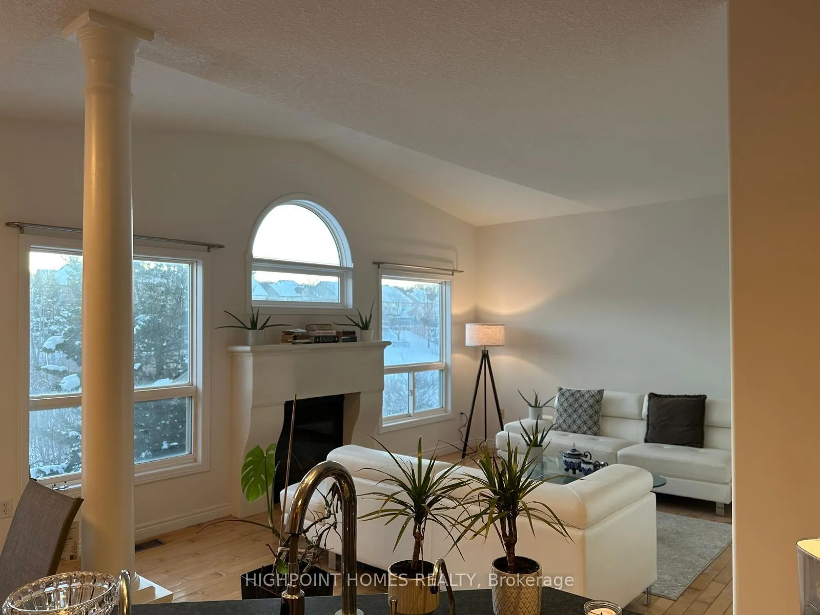 Photo 12 of Unit Room 3, 770 Brandenburg Boulevard, Waterloo, Upper Beechwood — HOMEH