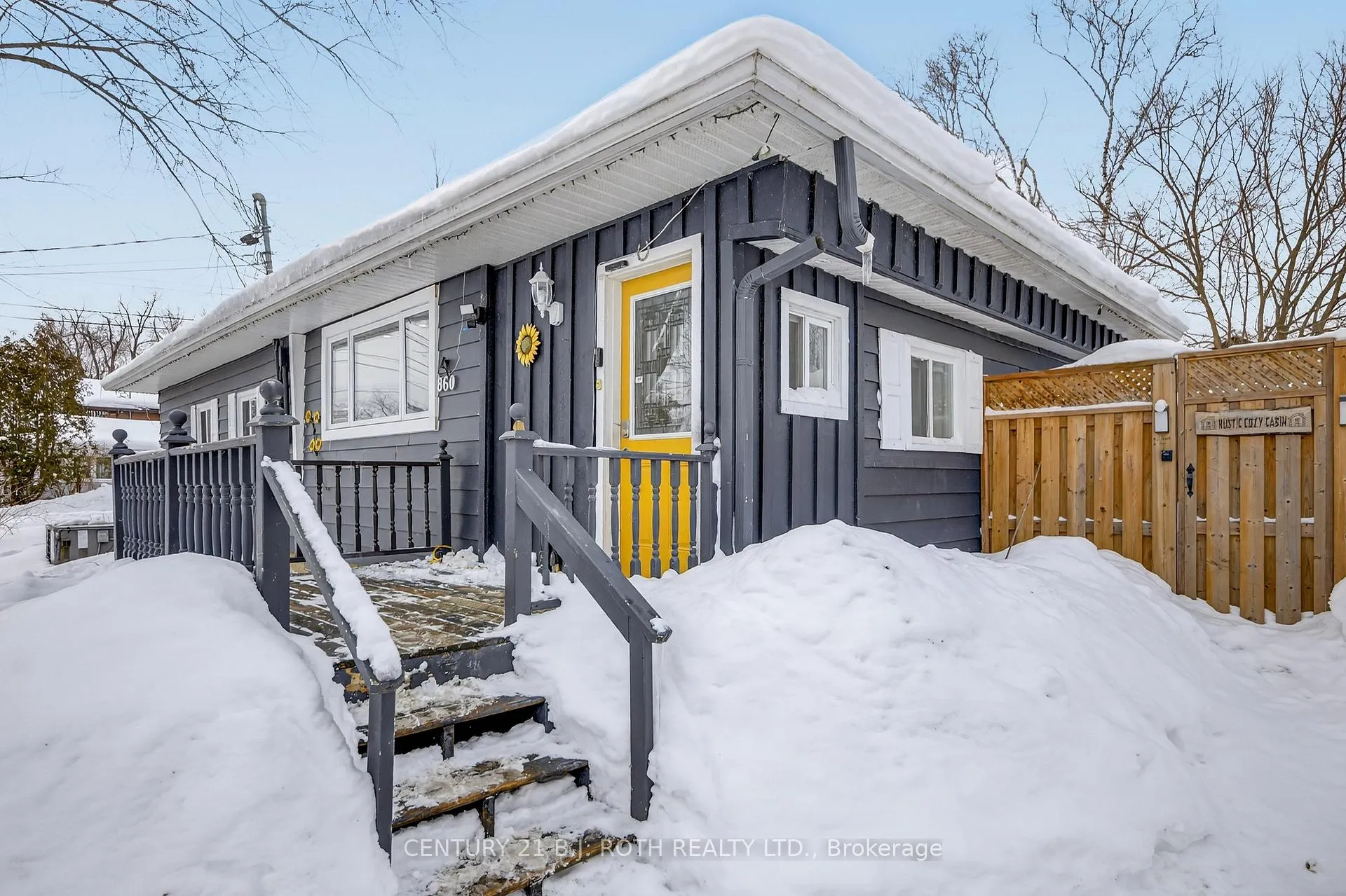 Photo 2 of 860 Adams Road, Innisfil, Alcona — HOMEH