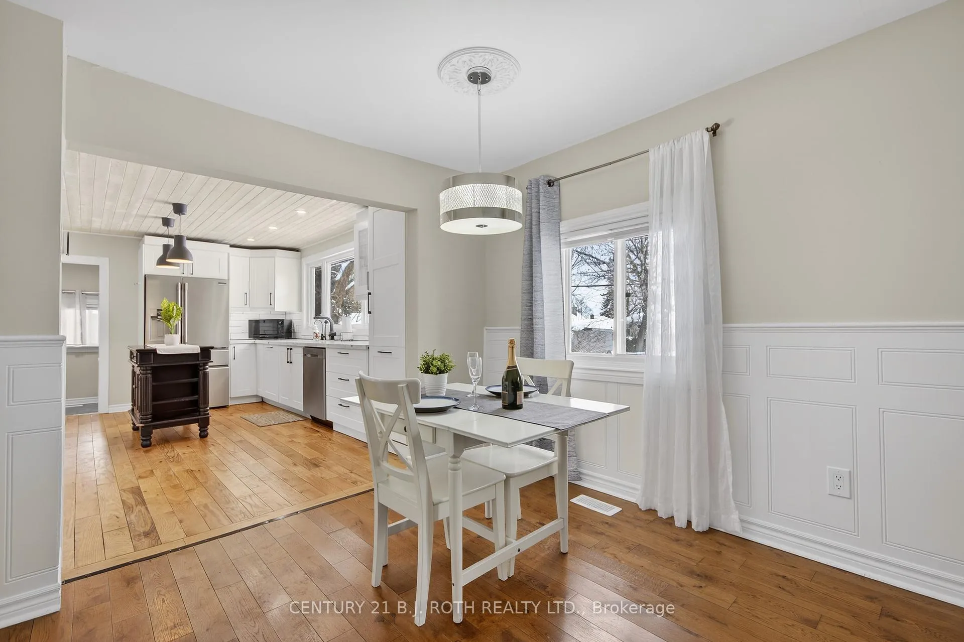 Photo 12 of 860 Adams Road, Innisfil, Alcona — HOMEH