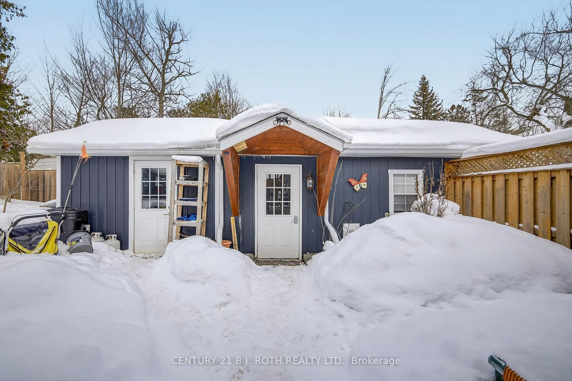 Photo 23 of 860 Adams Road, Innisfil, Alcona — HOMEH