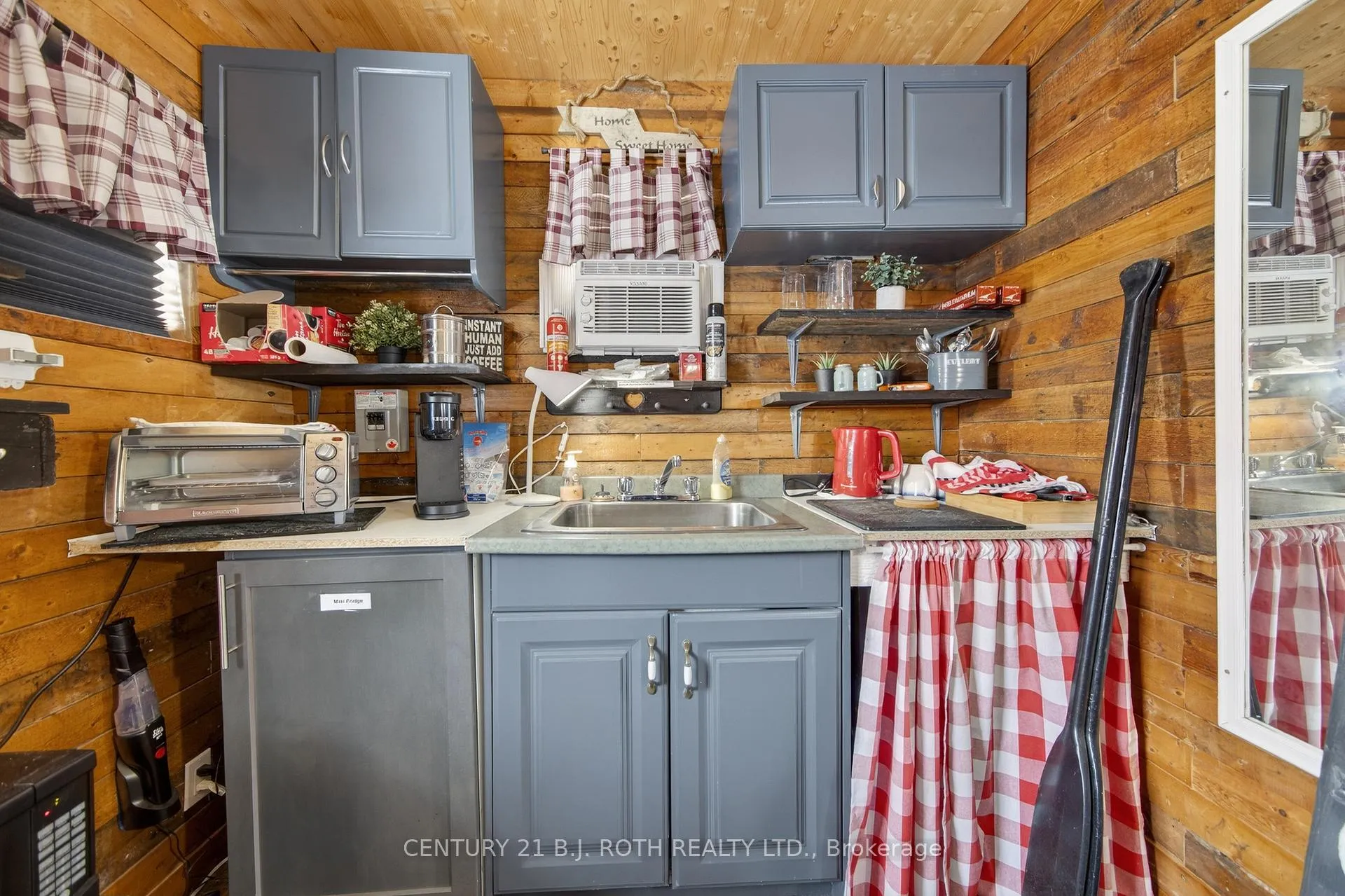 Photo 32 of 860 Adams Road, Innisfil, Alcona — HOMEH
