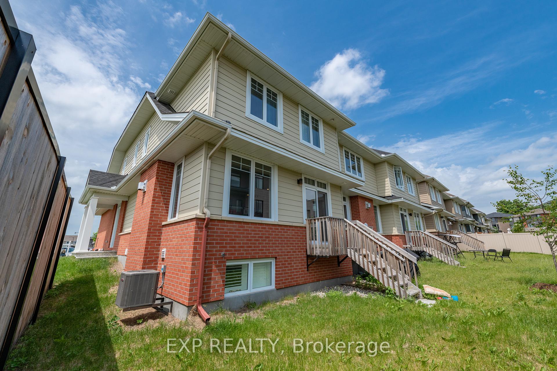 Photo 33 of 680 Gabriola Way, Ottawa, Kanata - Kanata Lakes/Heritage Hills — HOMEH