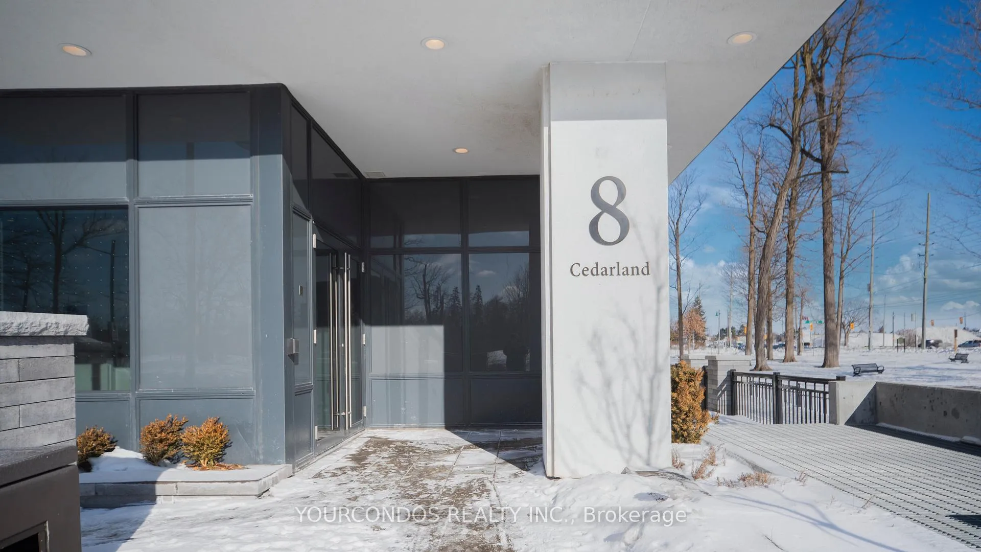 Photo 2 of Unit 612, 8 Cedarland Drive, Markham, Unionville — HOMEH