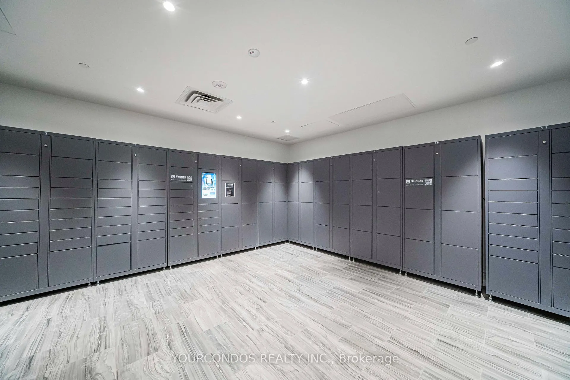 Photo 12 of Unit 612, 8 Cedarland Drive, Markham, Unionville — HOMEH