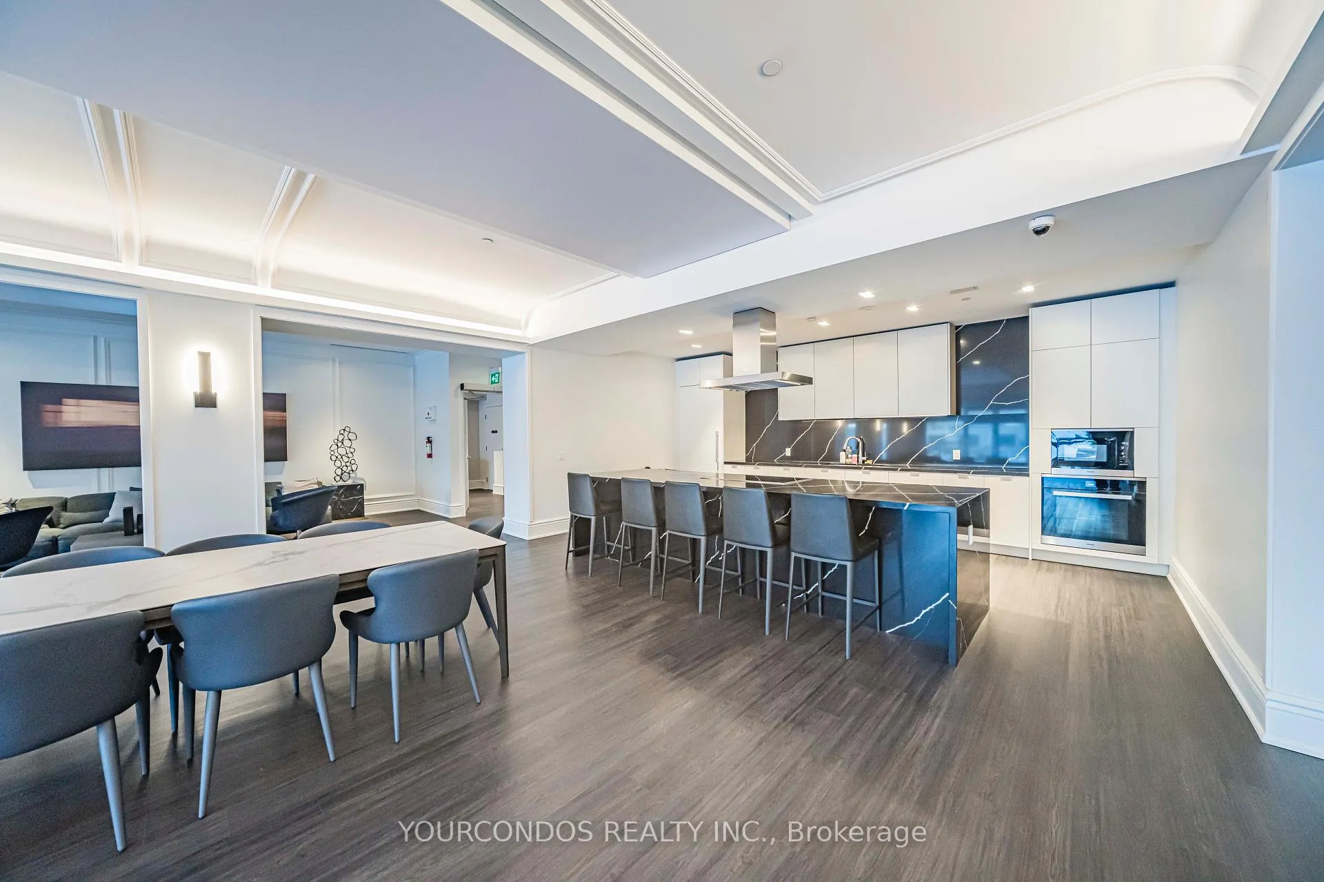 Photo 14 of Unit 612, 8 Cedarland Drive, Markham, Unionville — HOMEH