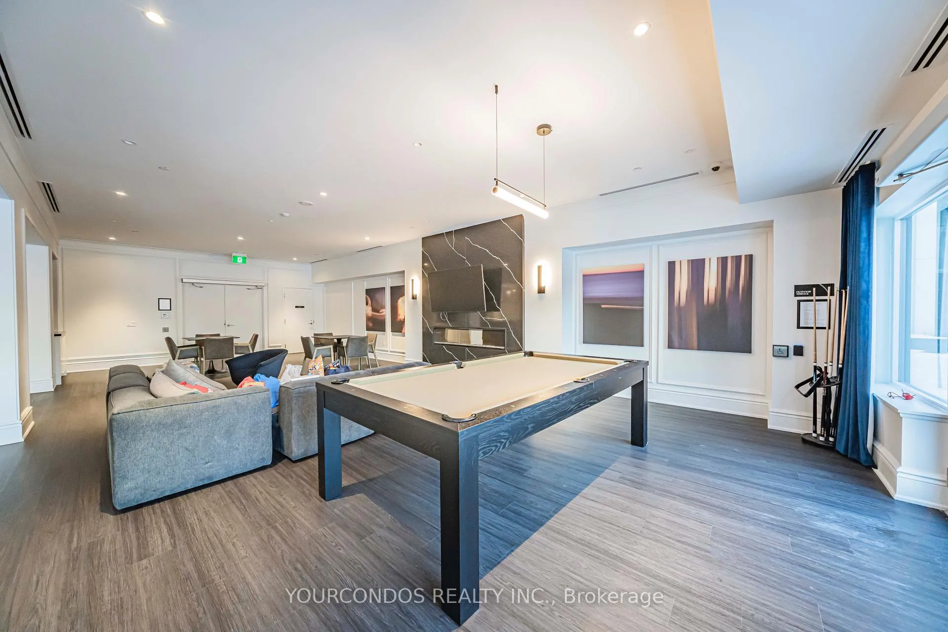 Photo 15 of Unit 612, 8 Cedarland Drive, Markham, Unionville — HOMEH