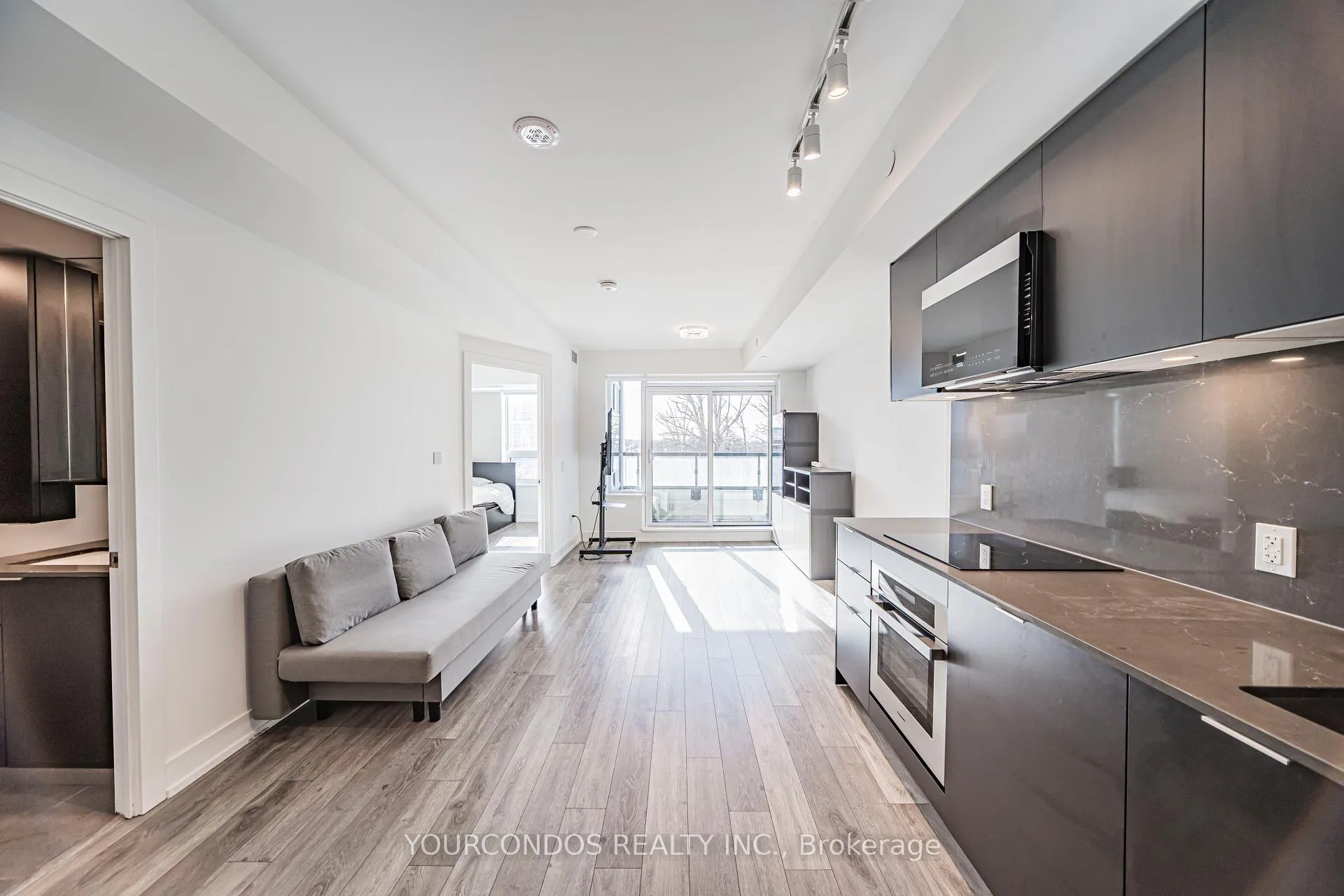 Photo 21 of Unit 612, 8 Cedarland Drive, Markham, Unionville — HOMEH