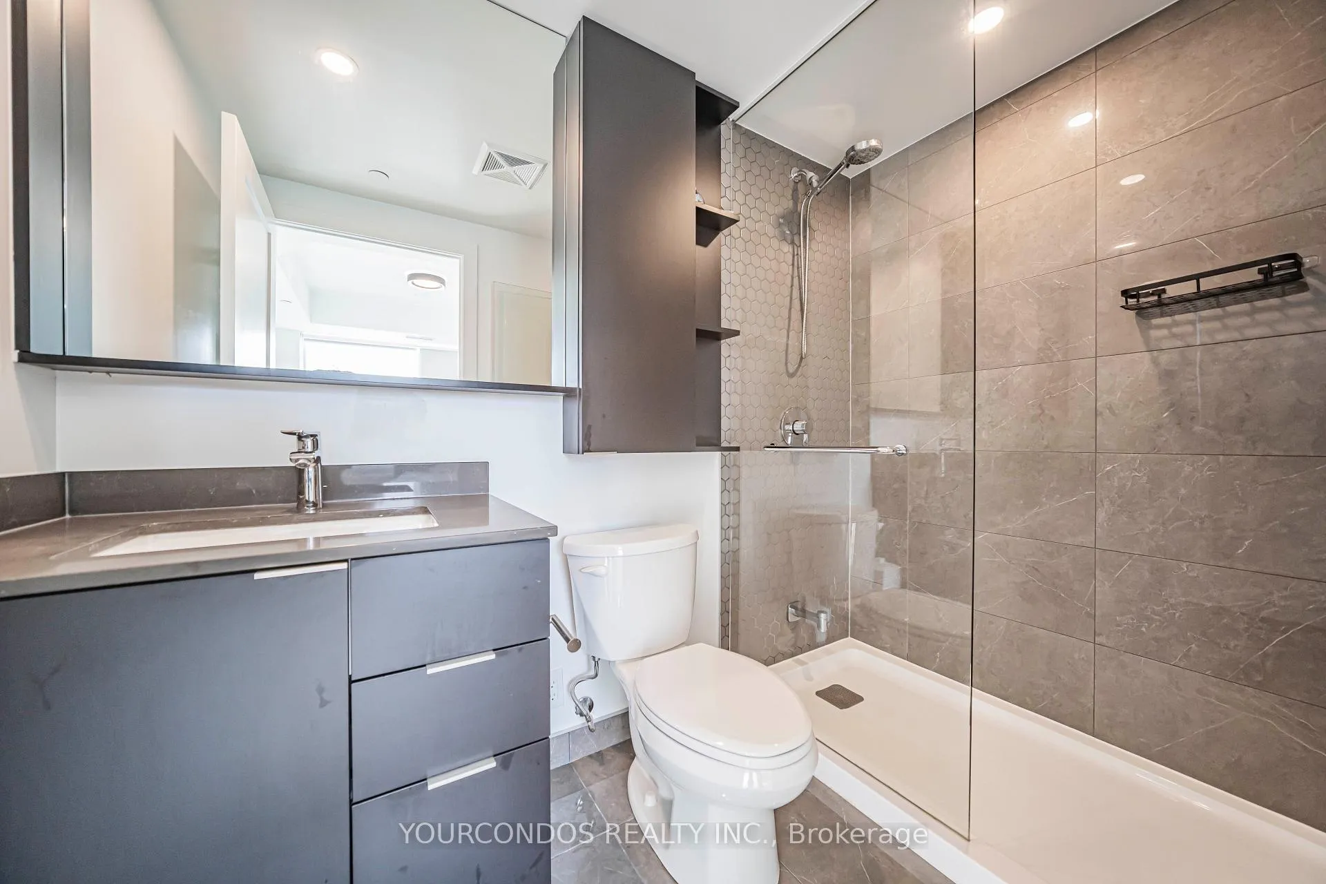 Photo 30 of Unit 612, 8 Cedarland Drive, Markham, Unionville — HOMEH