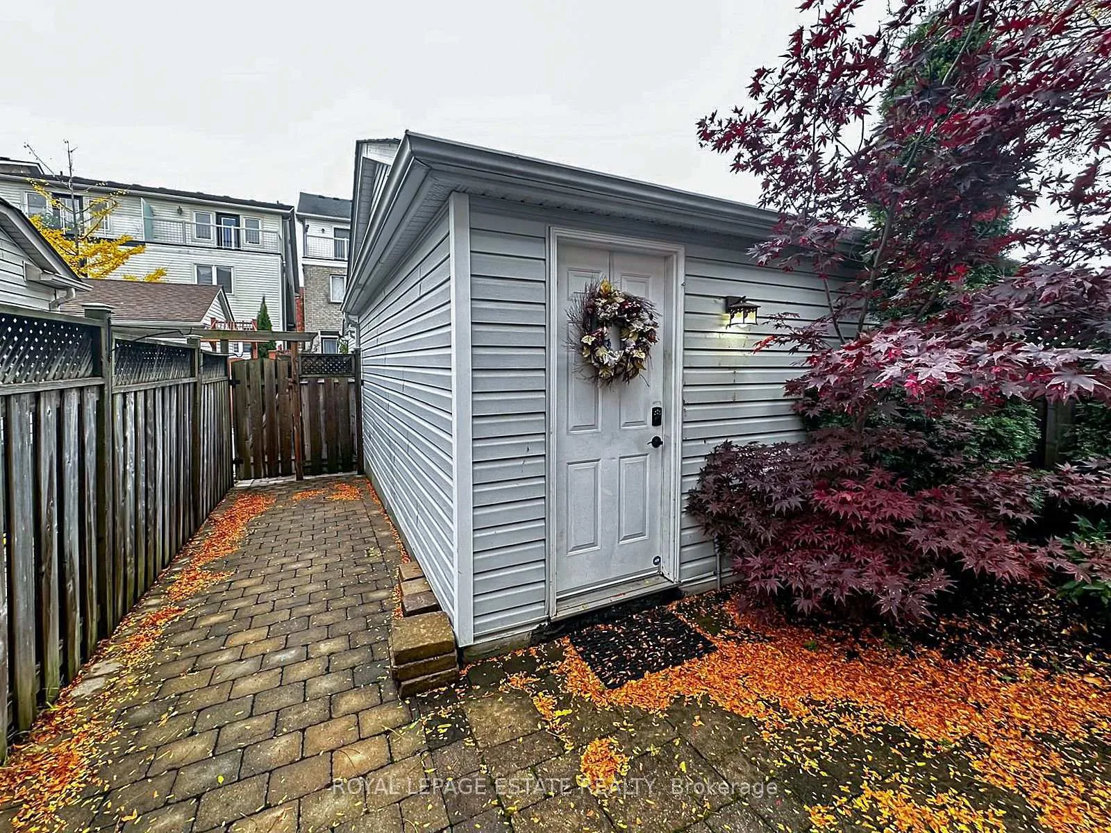 Photo 13 of 45 Whistle Post Street, Toronto, East End-Danforth — HOMEH