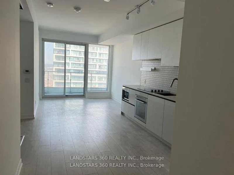 Photo 3 of Unit 5601, 5 Buttermill Avenue, Vaughan, Vaughan Corporate Centre — HOMEH