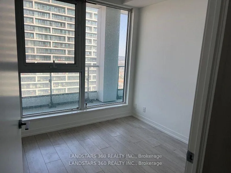 Photo 7 of Unit 5601, 5 Buttermill Avenue, Vaughan, Vaughan Corporate Centre — HOMEH