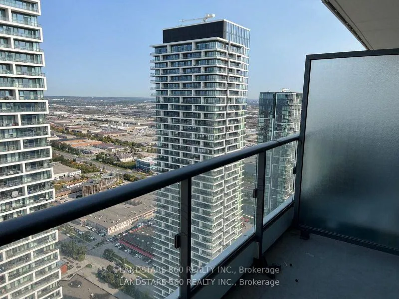 Photo 13 of Unit 5601, 5 Buttermill Avenue, Vaughan, Vaughan Corporate Centre — HOMEH