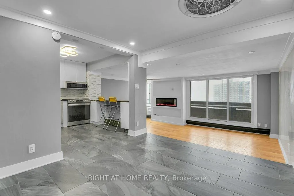 Photo 7 of Unit 1406, 1171 Ambleside Drive, Ottawa, Woodroffe — HOMEH