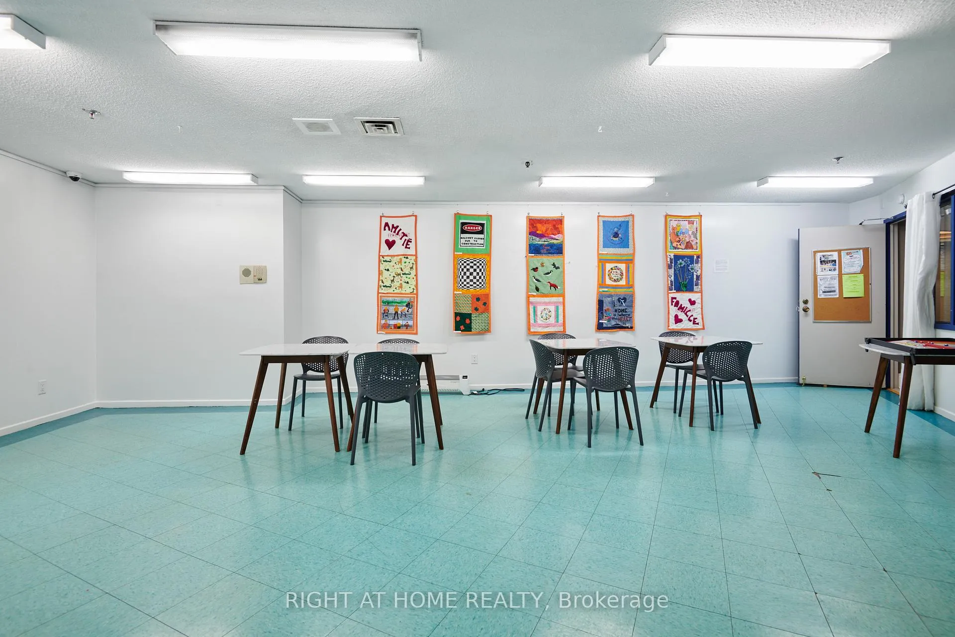 Photo 37 of Unit 1406, 1171 Ambleside Drive, Ottawa, Woodroffe — HOMEH