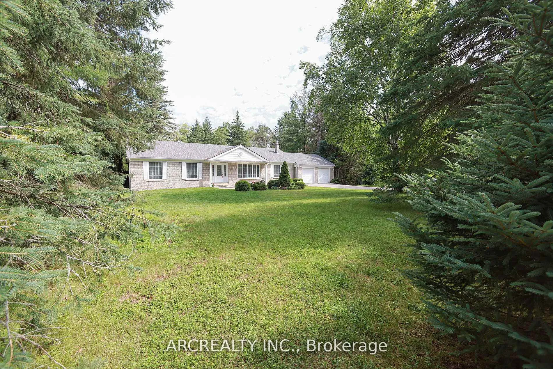 Photo 2 of 4400 Lloydtown Aurora Road, King, Pottageville — HOMEH