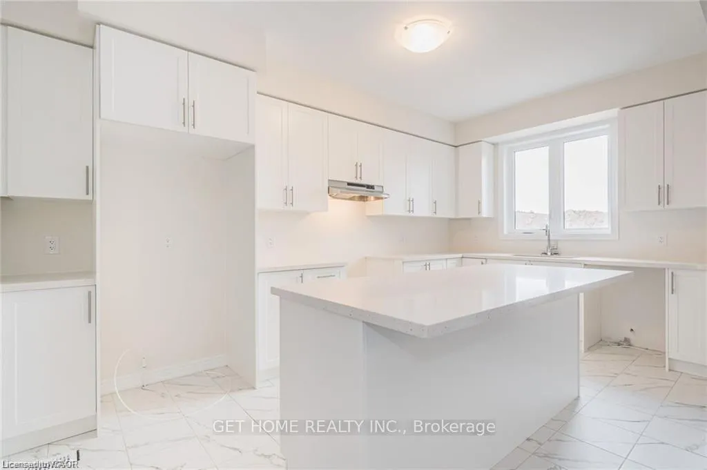Photo 10 of 520 Beckview Crescent, Kitchener — HOMEH