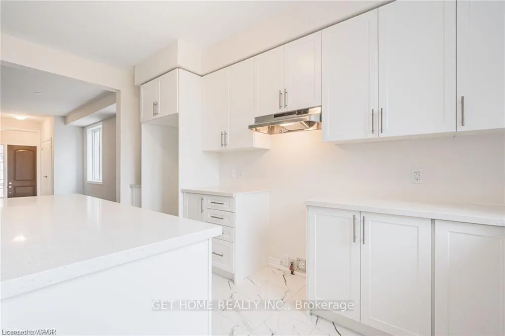 Photo 12 of 520 Beckview Crescent, Kitchener — HOMEH