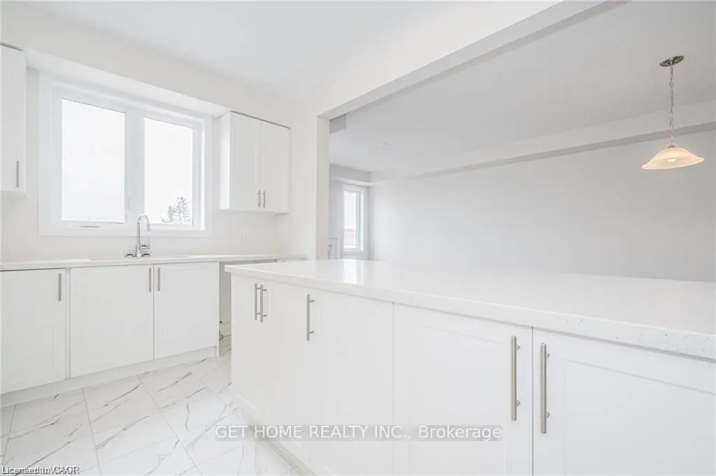Photo 14 of 520 Beckview Crescent, Kitchener — HOMEH