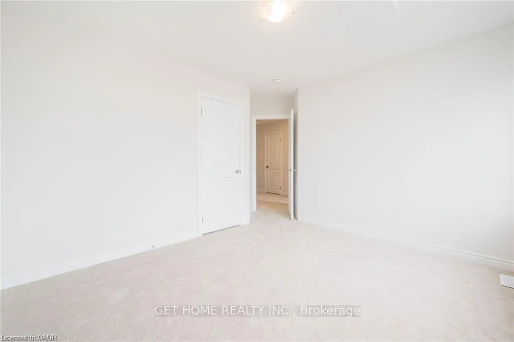 Photo 19 of 520 Beckview Crescent, Kitchener — HOMEH